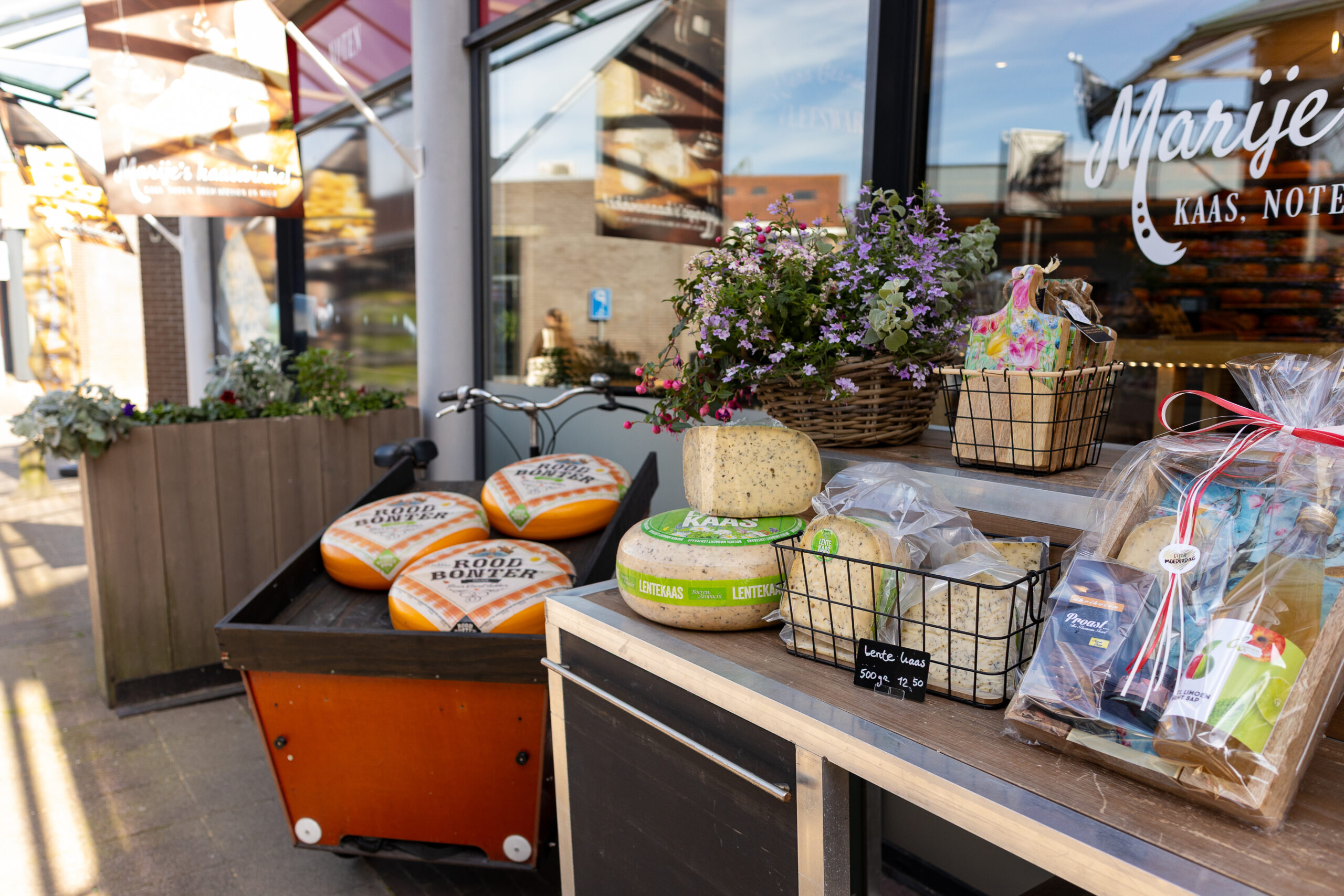 Marije's Kaaswinkel Anna Paulowna